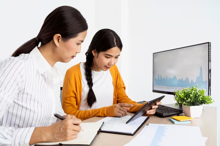 Creative Accounting Detection for Credit Officers: Teknik Membedah dan Membongkar Manipulasi Laporan Keuangan pada Pengajuan Kredit Debitur