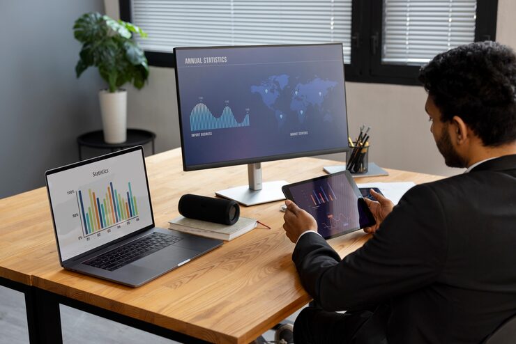 Portfolio Credit Monitoring 4.0: Dashboard, Analytics & Real-Time Risk Control