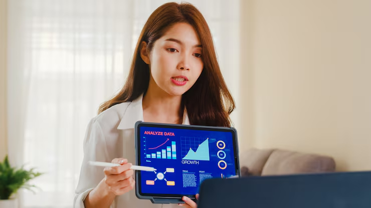 Predictive Analytics untuk Customer Retention: Mengantisipasi Perpindahan Nasabah dengan Data