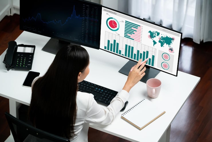 Credit Risk Modeling: Menggunakan Data Granular untuk Estimasi Kerugian