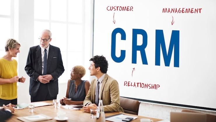 IMPLEMENTASI CUSTOMER RELATIONSHIP MANAGEMENT (CRM) UNTUK DIVISI DANA
