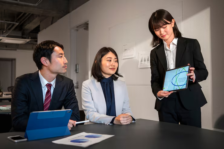 Compliance as a Business Enabler: Mengubah Fungsi Kepatuhan Menjadi Mitra Strategis Bisnis