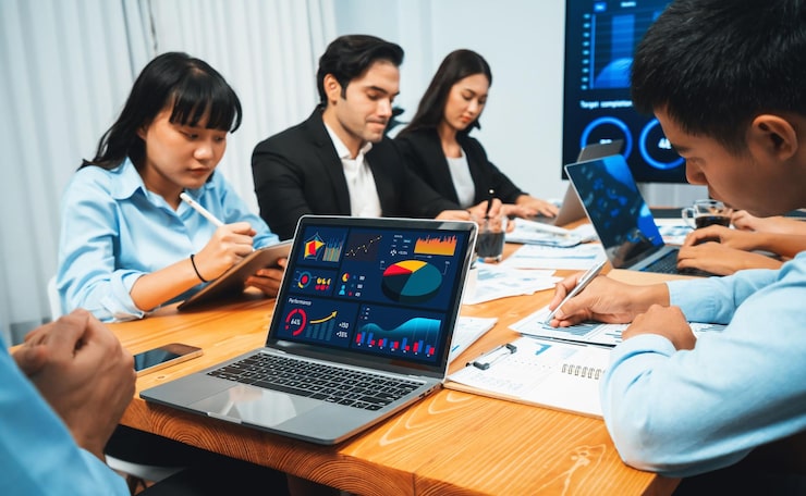 Digital Learning Strategy: Membangun Corporate University Berbasis Teknologi