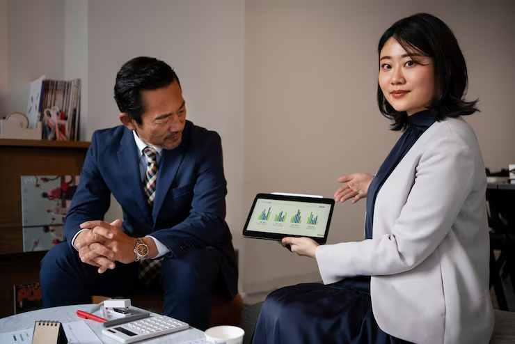 Hybrid Lending Strategy: Transformasi Proses Kredit Konvensional Menjadi Digital-First yang Efisien dan Aman