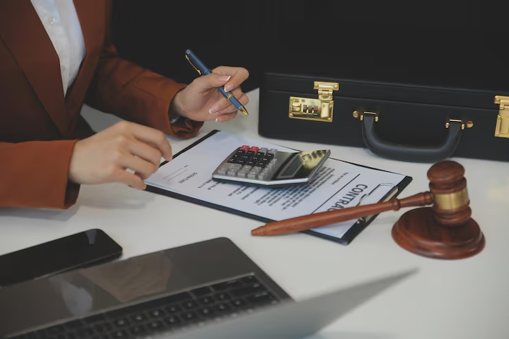 Legal Aspect in Credit Recovery & Agunan Execution