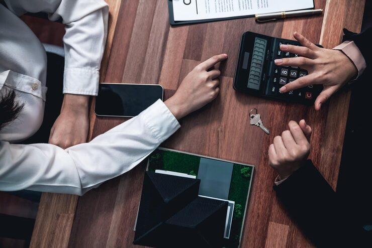 Strategi Penanganan Kredit Bermasalah (NPL) yang Humanis namun Tegas: Teknik Negosiasi dan Eksekusi Jaminan dalam Skala Perbankan Lokal