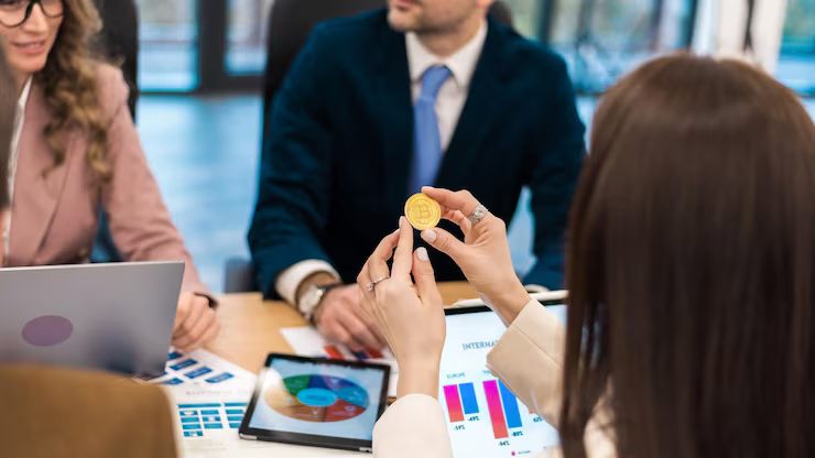 Strategi Membangun Customer-Centric Culture di Divisi Dana dan Jasa Bank