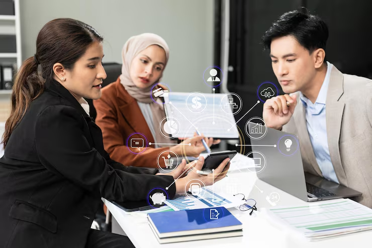 Merumuskan Strategi Penghematan Biaya Operasional Berbasis Teknologi
