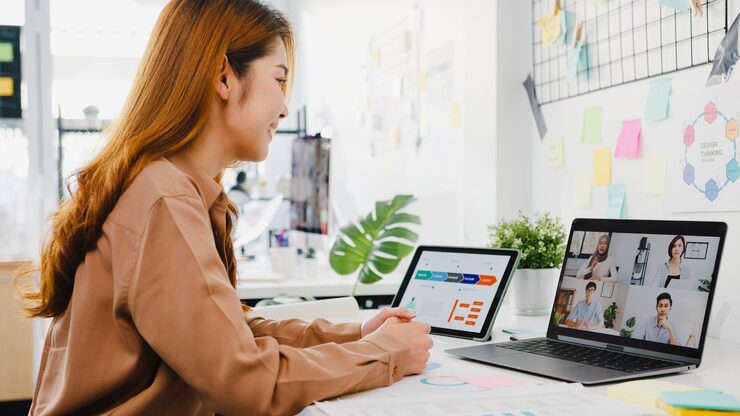 Managing Remote & Hybrid Teams: Optimalisasi Kinerja di Era Kerja Fleksibel