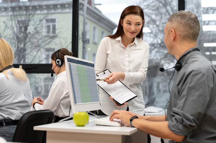 Customer Relationship Management untuk Account Officer