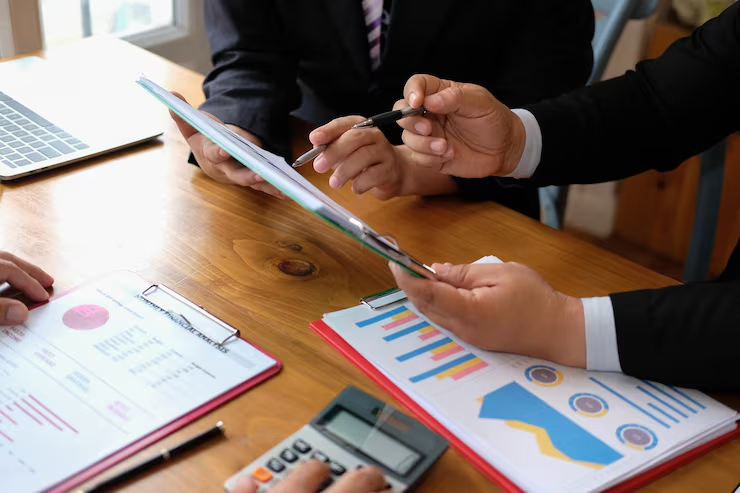 Collateral Valuation & Asset Liquidation Strategy: Optimalisasi Penjualan dan Lelang Agunan Kredit Bermasalah