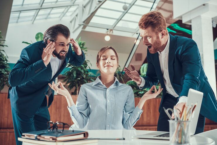 Emotional Resilience 2.0: Navigating High-Pressure Corporate Environments