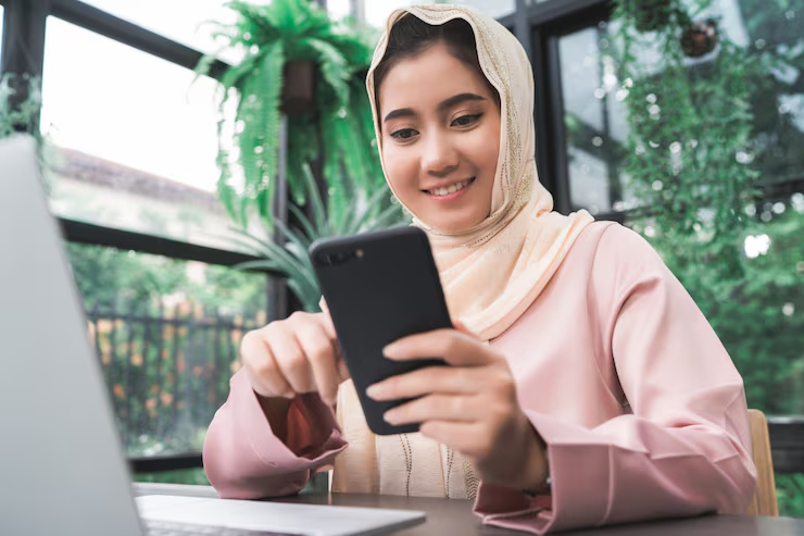 Penerapan Fintech Syariah dan Digitalisasi Layanan UUS untuk Memperluas Penetrasi Pasar Generasi Muda
