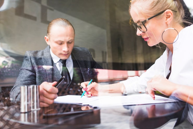 Banking Legal Transformation: From Traditional Compliance to Strategic Regulatory Governance