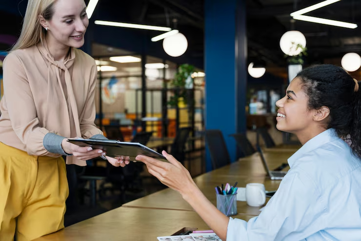 Omnichannel Customer Experience: Menyelaraskan Kualitas Layanan Jasa Perbankan Antara Kantor Cabang Fisik dan Aplikasi Digital