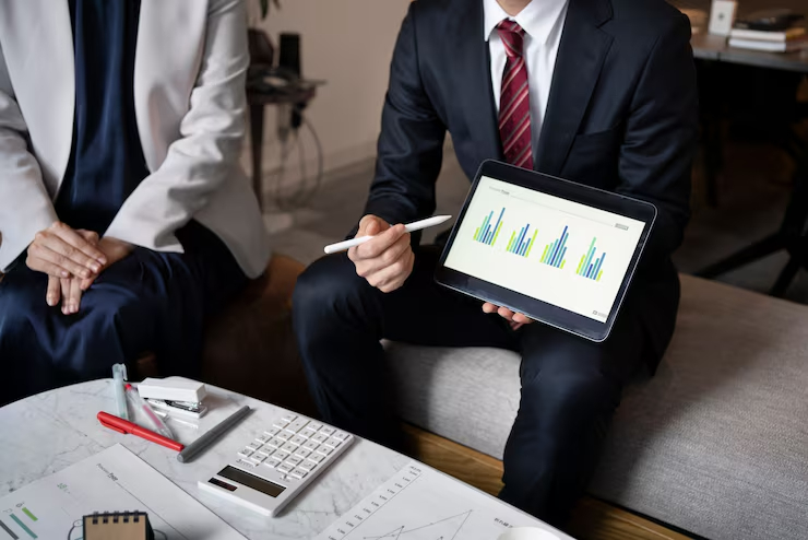 Future-Proof Lending: Strategi Mitigasi Risiko Transisi dan Integrasi Faktor ESG dalam Pembiayaan Korporasi