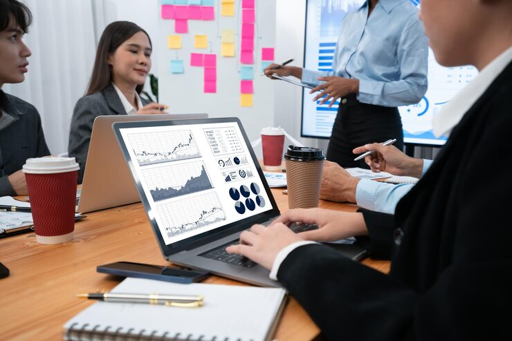 Optimalisasi People Analytics untuk Pengambilan Keputusan Strategis Direksi