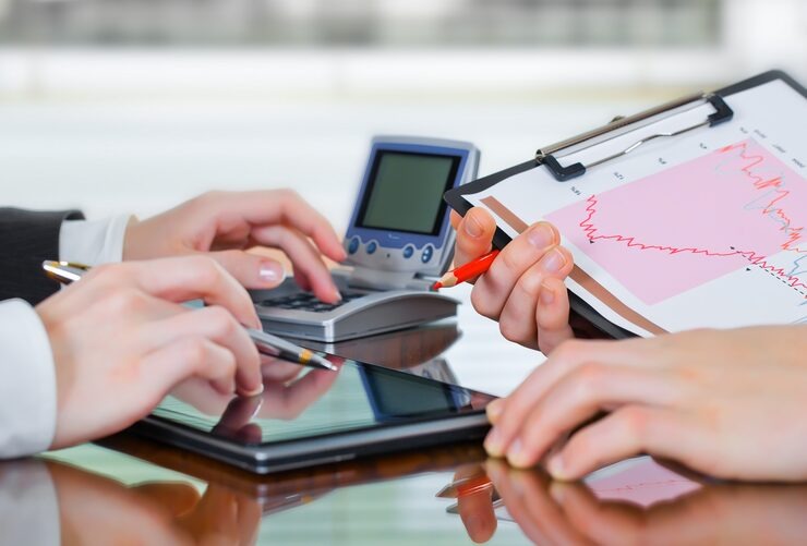 Teknik Pricing Instrumen Pasar Keuangan untuk Divisi Treasury Bank
