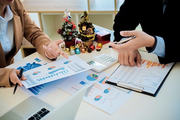 Strategi Penyusunan Perencanaan Keuangan Bank untuk Mendukung Pertumbuhan Bisnis dan Stabilitas Keuangan