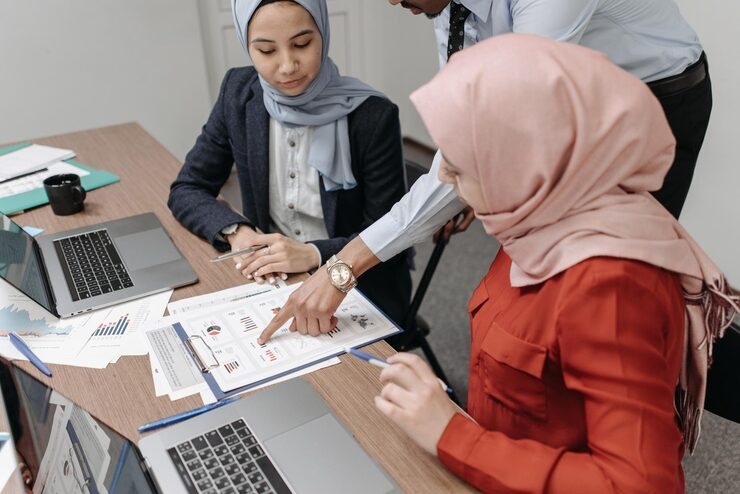Strategi Manajemen Likuiditas dan Pengelolaan Portofolio Aset pada Lembaga Keuangan Syariah