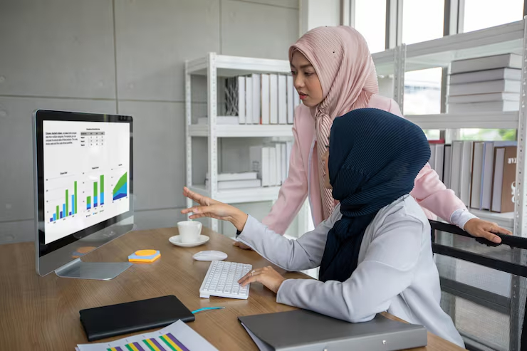 Synergy After Separation Menjaga Kolaborasi Layanan Dual Banking Office System Pasca-UUS Memisahkan Diri
