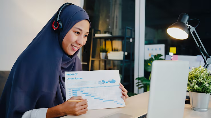 Halal Value Chain Financing: Mengoptimalkan Cash Management System Syariah pada Ekosistem Rantai Pasok Industri Halal