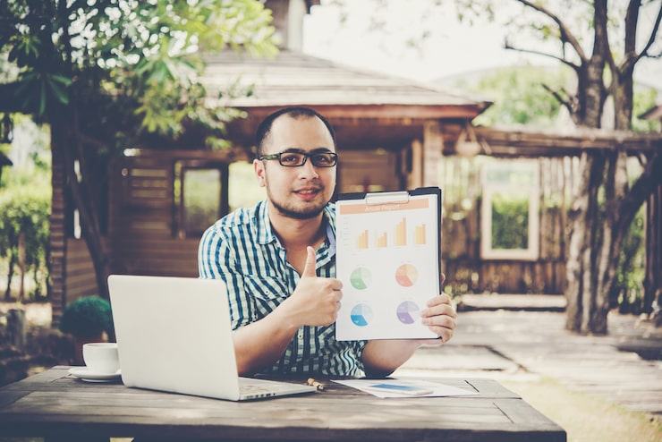 Digital Leadership Transformation: Membangun Karakter Pemimpin Unggul di Era Disrupsi