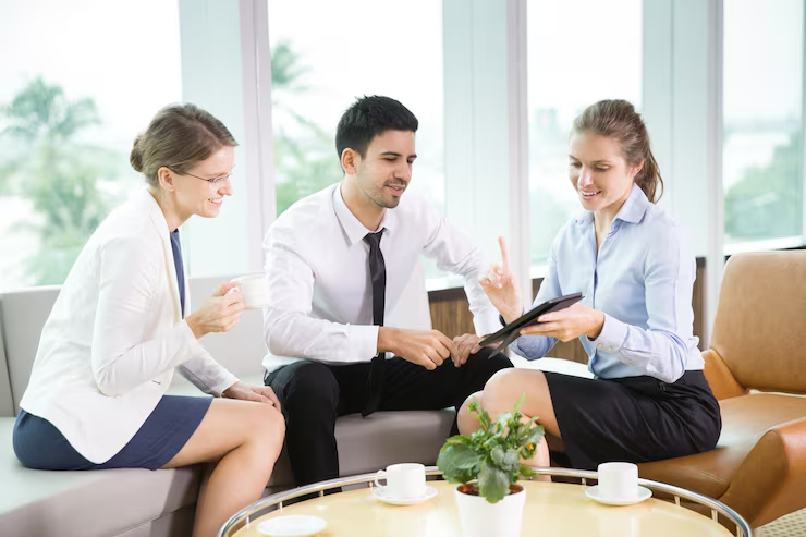 High-Net-Worth Individuals (HNWI) Engagement: Seni Mengelola Dana Besar Melalui Family Office dan Private Banking