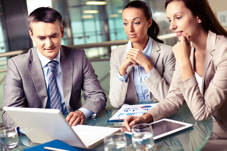 Strategic Media Relations for Banking Executives
