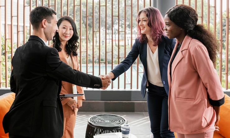 Service Excellence Berbasis Empati untuk Nasabah High Value dan Prioritas