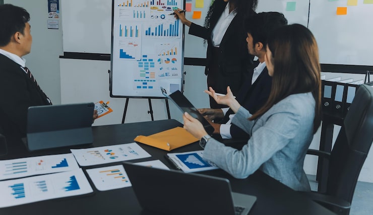 Data Governance & Management: Mengoptimalkan Aset Data untuk Keputusan Bisnis