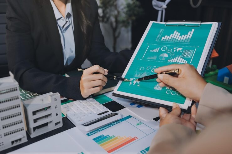 Pendekatan Analisis Industri dan Risiko Bisnis dalam Penilaian Kredit Korporasi