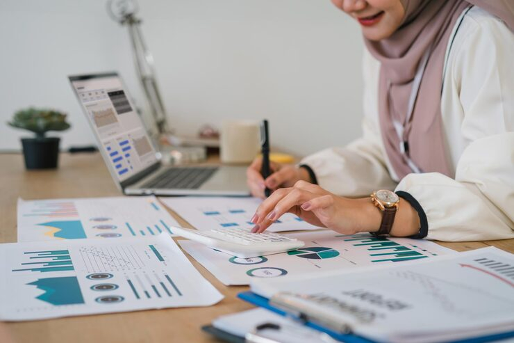 Hybrid Contracts Akad Multijasa dalam Produk Perbankan Syariah Modern