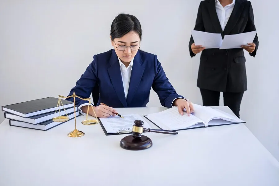 Contract Principle and Administration