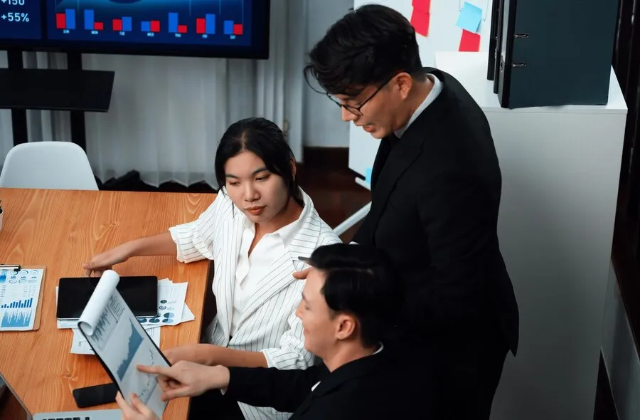 Penilaian Kembali Pihak Utama Lembaga Jasa Keuangan Sesuai POJK No. 14POJK.032021